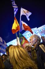Le gouvernement, Syriza et ses membres