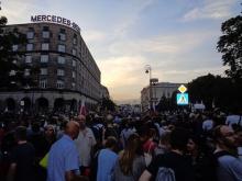Ne pas galvauder la victoire remportée contre le régime
