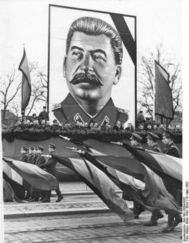 Stalinisme : le « complot des Blouses blanches »